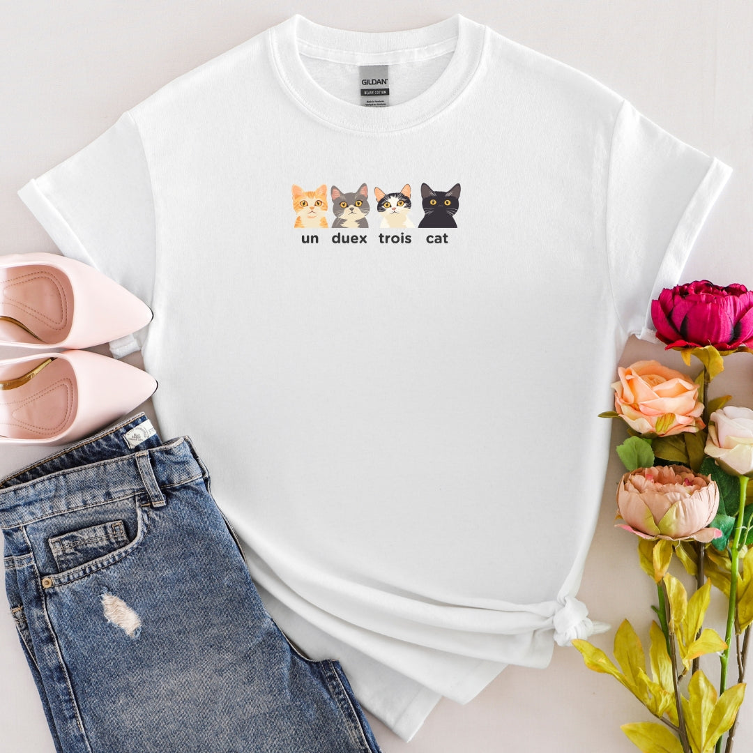 ‘un deux trois cat’ T-Shirt