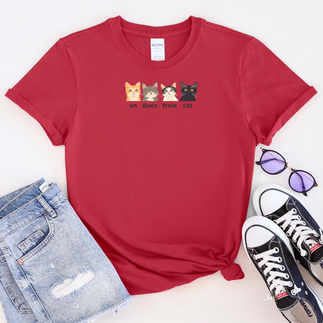 ‘un deux trois cat’ T-Shirt