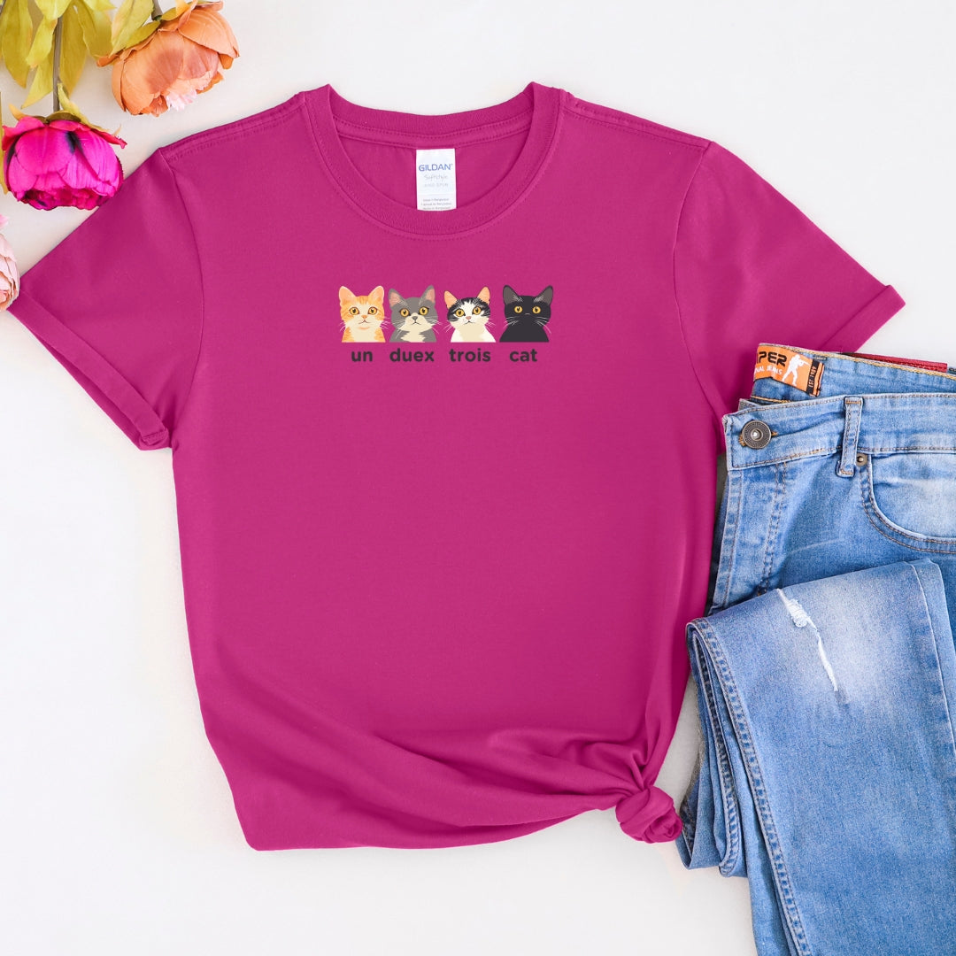 ‘un deux trois cat’ T-Shirt